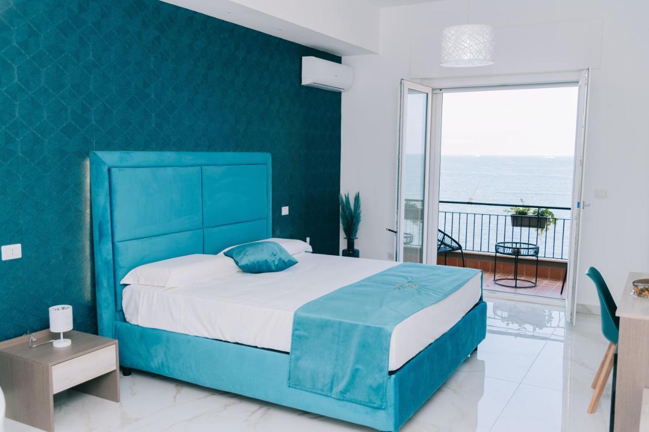 Frontemare Suite Castellammare di Stabia Εξωτερικό φωτογραφία